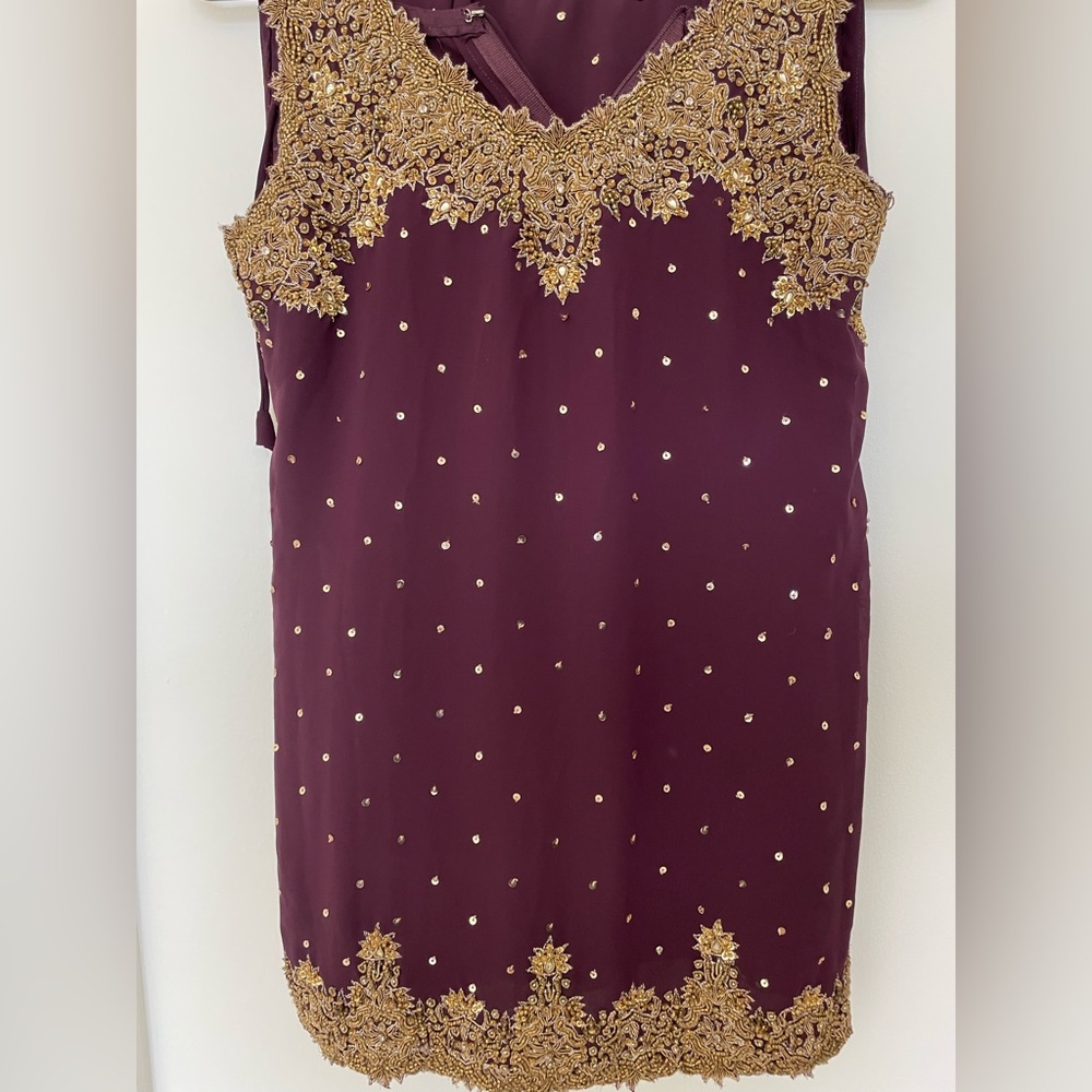 Gorgeous purple pant set. Great for parties, festivals, etc.